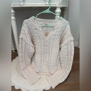 Hem & Thread Cable Knit Sweater